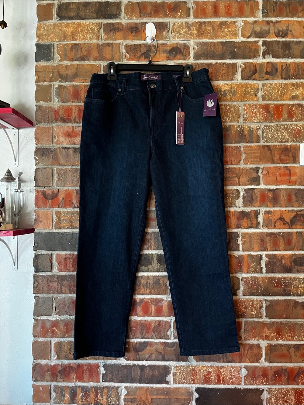 Gloria Vanderbilt Amanda Original Dark Wash Slimming Jeans Women's Size 14 Short